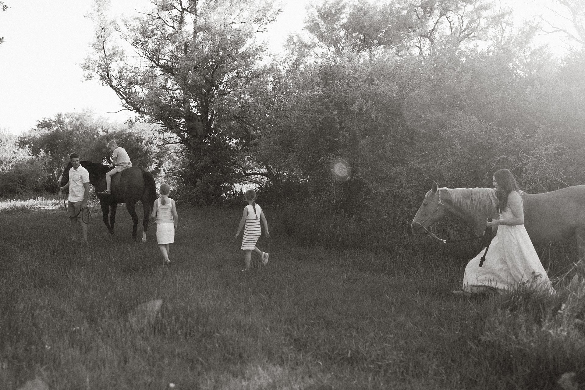 MONTROSE COLORADO FAMILY AND FURRY FRIENDS AT-HOME SESSION